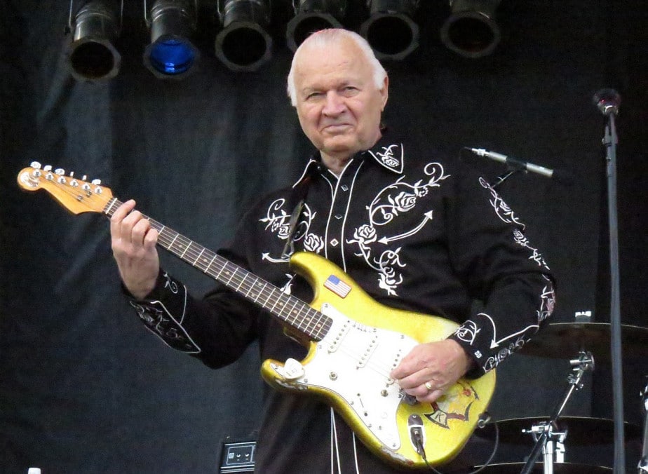 Behind the Waves of Dick Dale’s Classic Hit Pipeline